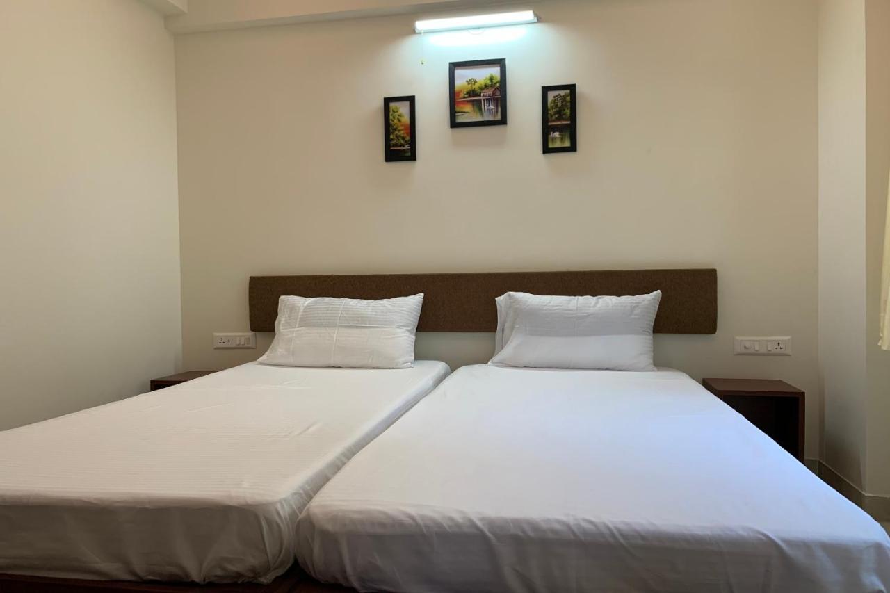 Vennela Hotel Apartments بنغالور المظهر الخارجي الصورة