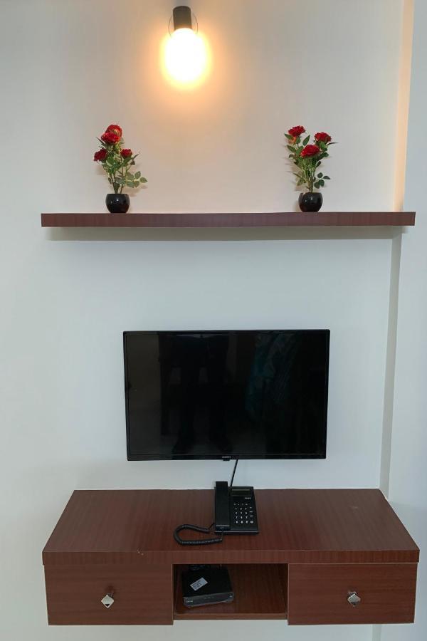 Vennela Hotel Apartments بنغالور المظهر الخارجي الصورة